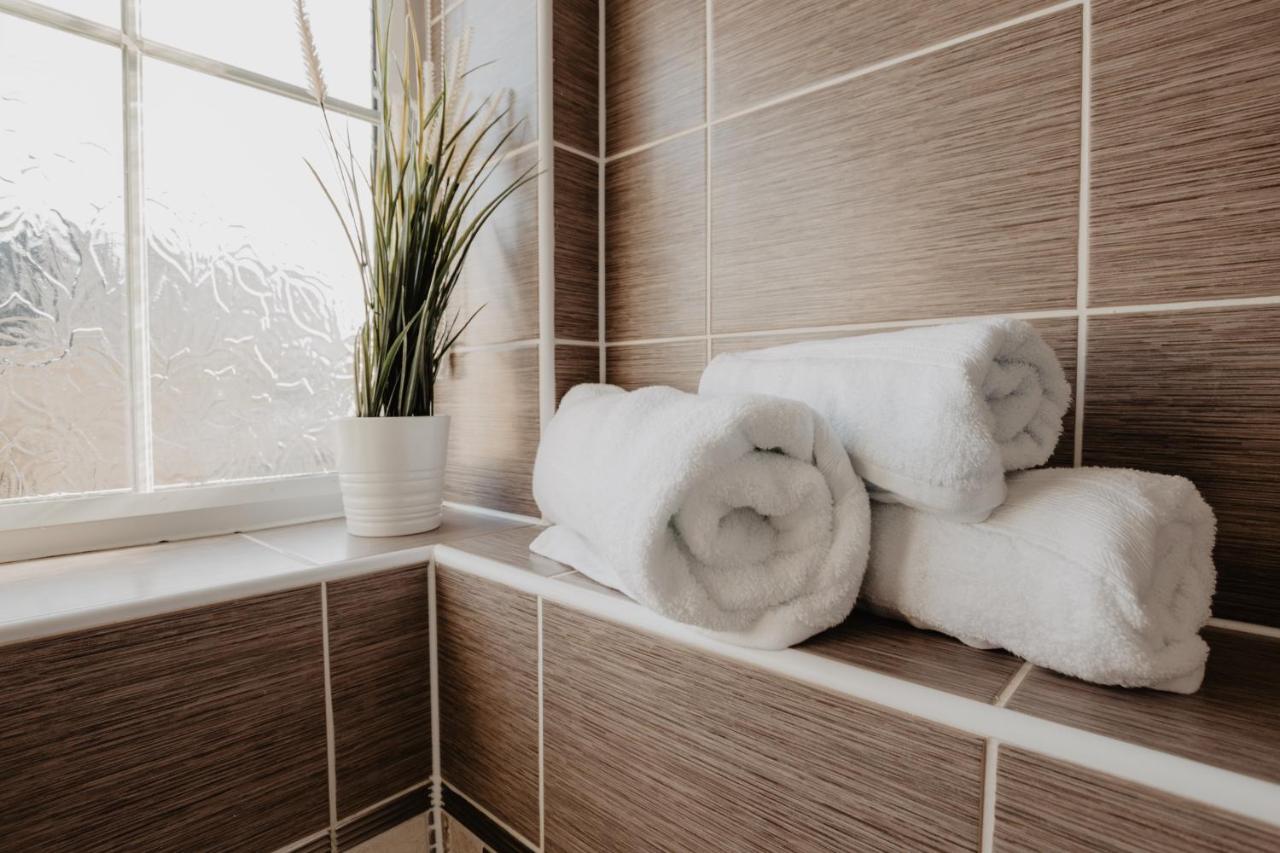 Coyle House, 3 Bed,Corby, Super Kings Or Twins, Driveway, Free Wi-Fi, Corporates Welcome Екстериор снимка